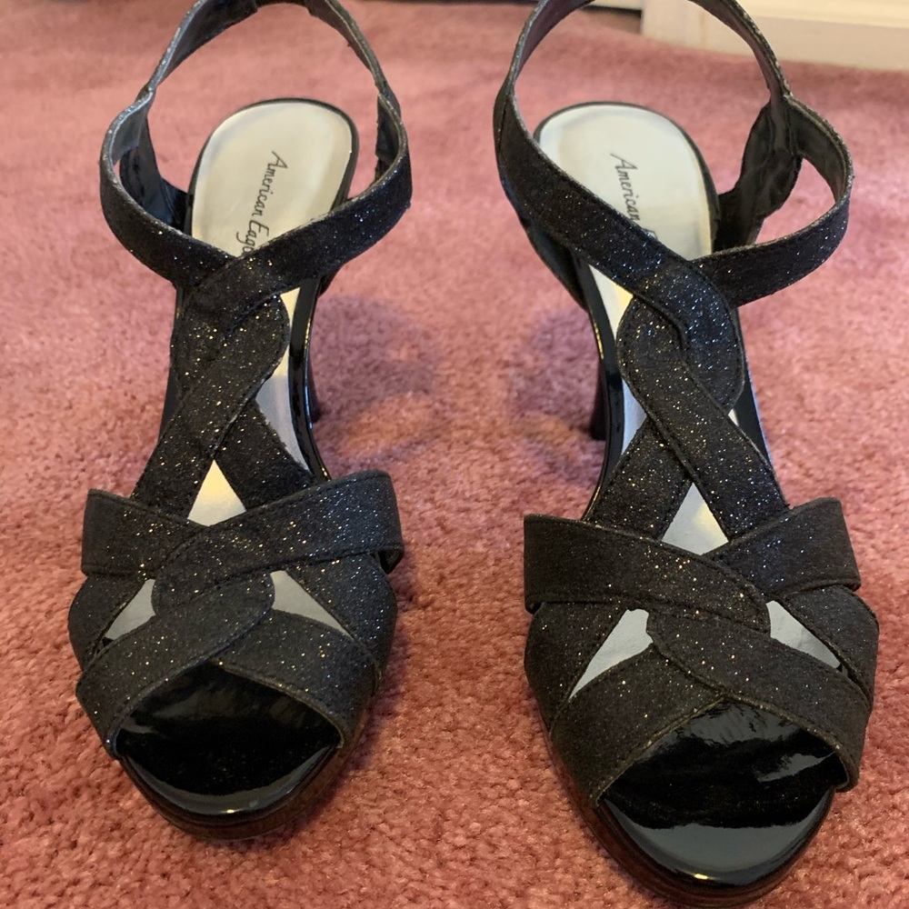 American Eagle Black Sparkle Pumps